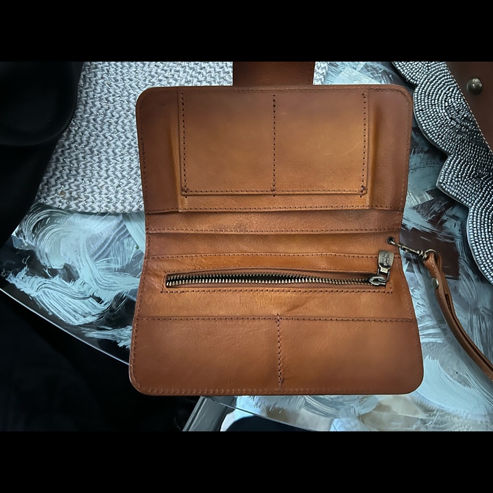 Wallet - Picture 2 of 2